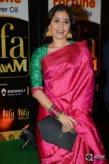 Celebs at IIFA Utsavam 2016